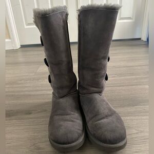 *AS IS* UGG Bailey Button Triplet Boots